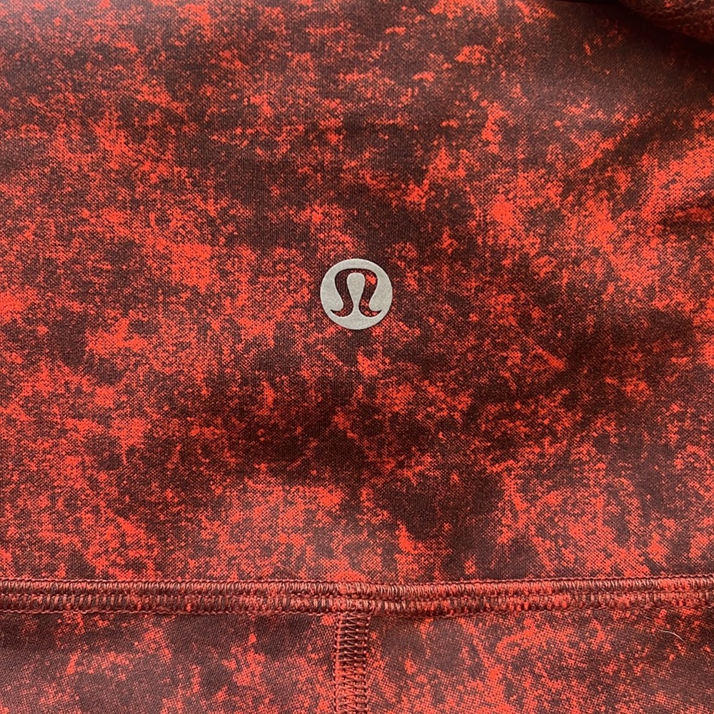 🚨 SOLD 🚨Lululemon Wunder Train HR Tight 25" Denim Wash Print Autumn Red Black - Picture 7 of 10